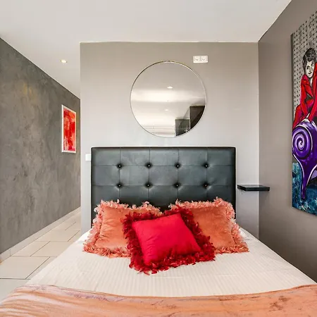 Pink Port Nature Coursive Naturiste